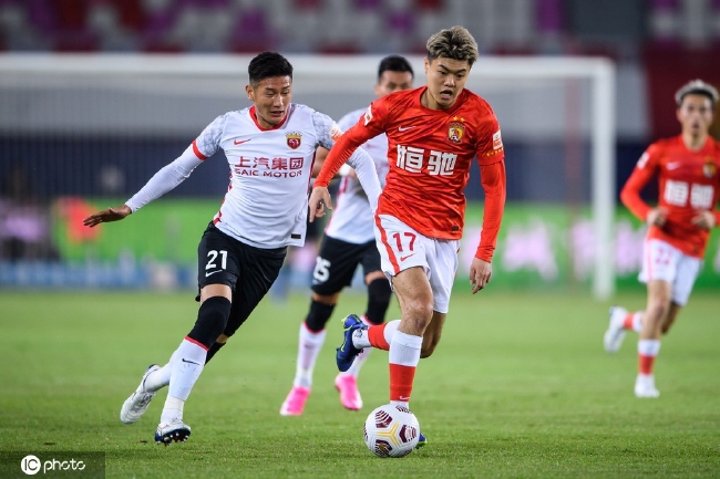 转会期突围战来临；广厦男篮围绕法国杯止住颓势；引发热议；数据趋势出现新变化(广厦男篮引援最新消息)-麻将胡了