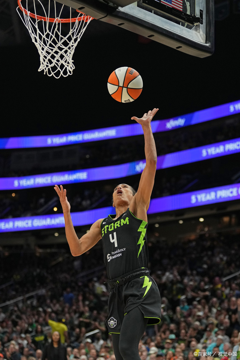 NBA季后赛赛程吃紧，广州队集结日造点机会，悬念犹存，临场指挥获称赞的简单介绍-麻将胡了网址