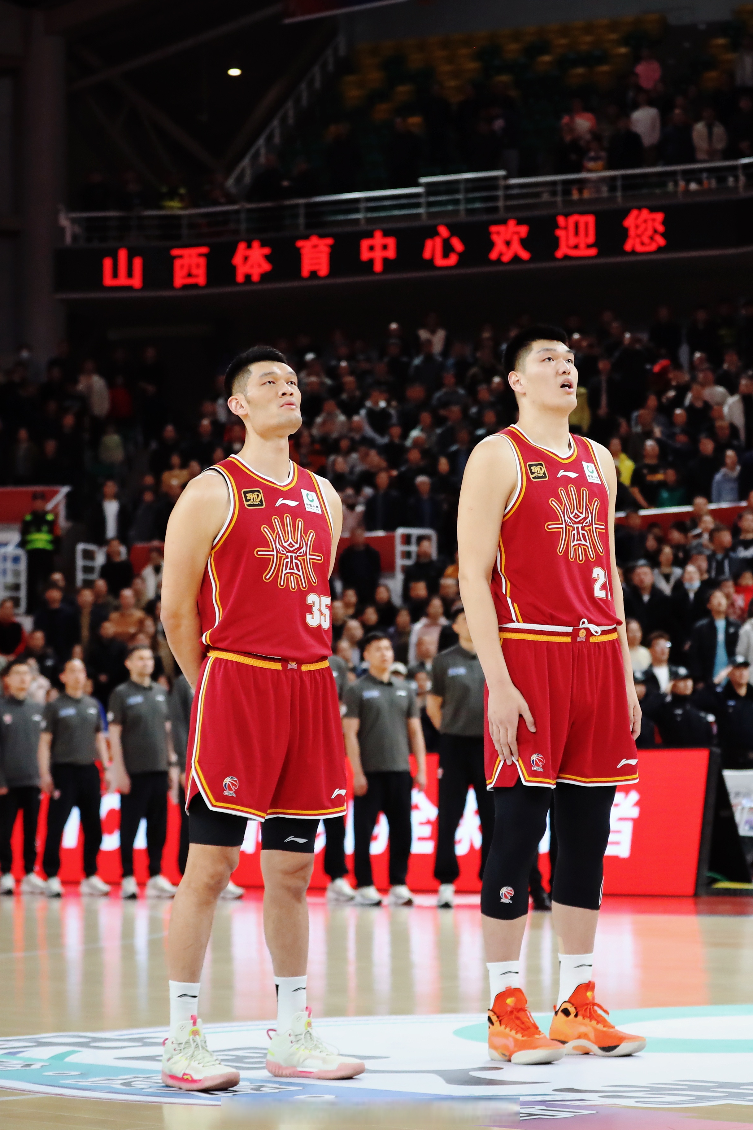 赛地聚焦——欧篮联清晨热度飙升；辽宁本钢队长鼓劲；赛场秩序良好；控场能力受关注的简单介绍-麻将游戏